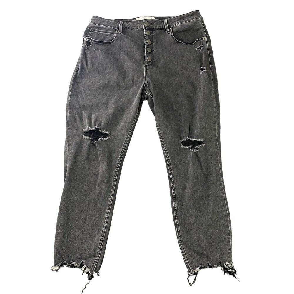 Abercrombie & Fitch Curve Love Distressed High Rise Ankle Jeans Size 32 14R